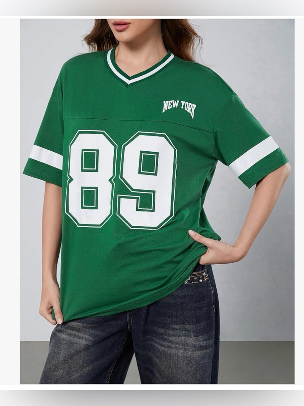 Milumia Women's Letter Graphic Oversize Tee V Neck Half Sleeve Jersey Shirt M